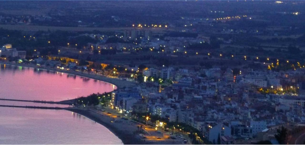 Vue Panoramique sur la Mediterrannée, appartement sur canal&proche plage Roses Esterno foto